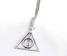 Load image into Gallery viewer, Harry Potter Hedwig Necklace