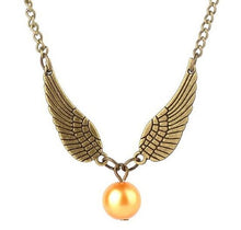 Load image into Gallery viewer, Harry Potter Hedwig Necklace